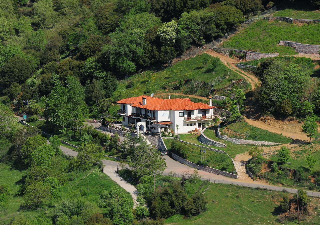 Hotel Makkas Krentis Exterior foto